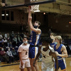 Lake Forest Basketball 2021